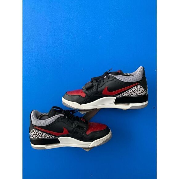 Air Jordan Legacy 312 Low CD7069 006 Black/Varsity Red-Black Sz 9 NIB - Picture 2 of 7